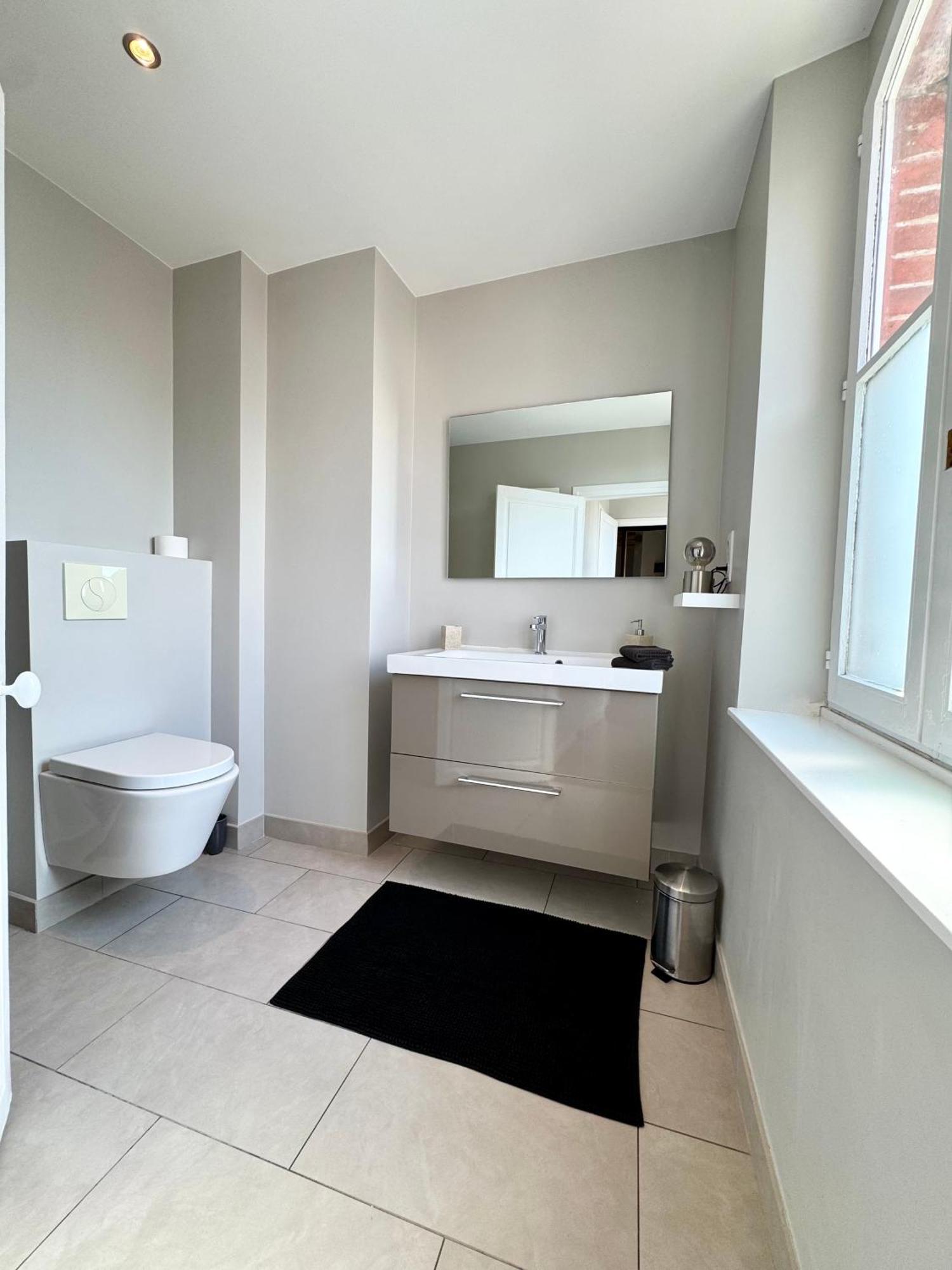 Wisteria Bed & Breakfast Fontainebleau Room photo
